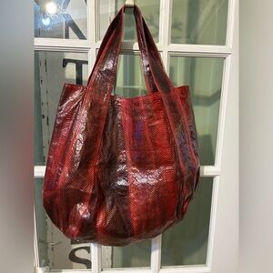 BEIRN Red Snack skin Large Hobo Bag